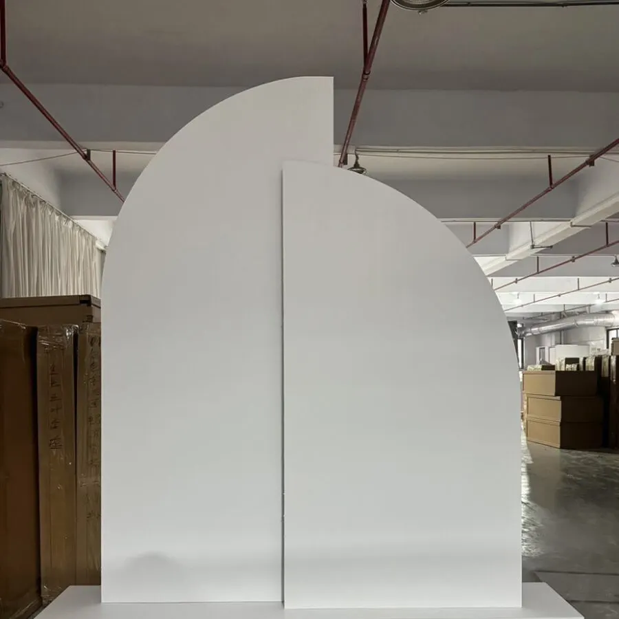 2 Half Rounded Panels — Two half-rounded panels, set as a pair to give a proposal real architecture behind it