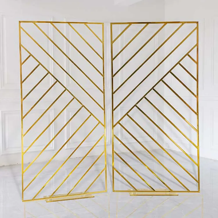 Golden Square Gates — Squared golden gates with clean lines and a lot of presence in a wide photograph